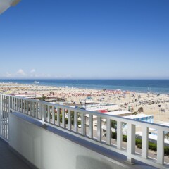 Отель Yes Hotel Touring Италия, Римини - 13 отзывов об отеле, цены и фото номеров - забронировать отель Yes Hotel Touring онлайн балкон