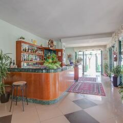 Hotel Emilia гостиничный бар фото 2