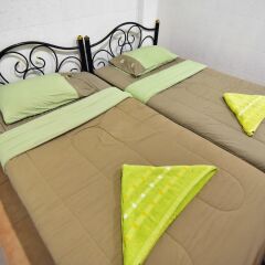 Отель Chaiwat Guesthouse комната для гостей фото 2
