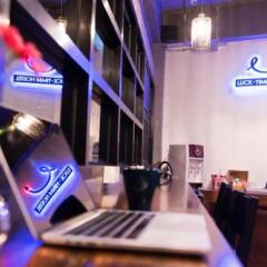 Luck-Yimm Hostel - Adults Only Бангкок спа