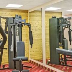 Отель Days Inn & Suites Louisville Airport SW фитнесс-зал фото 2