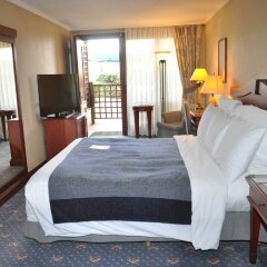 Renaissance Polat Istanbul Hotel Стамбул комната для гостей фото 2