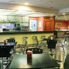 Hotel Ronda Lesseps гостиничный бар
