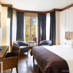Radisson Blu Hotel Champs Elysées, Paris комната для гостей