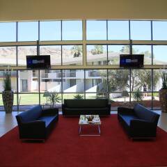 Отель Crowne Plaza Alice Springs Lasseters фитнесс-зал