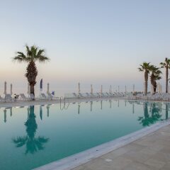 Отель Family Life Nausicaa Beach бассейн фото 3