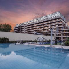 Отель Ensana Thermal Margitsziget Health Spa Hotel Венгрия, Будапешт - - забронировать отель Ensana Thermal Margitsziget Health Spa Hotel, цены и фото номеров бассейн фото 3