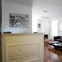 Отель Relais Arco Della Pace интерьер отеля