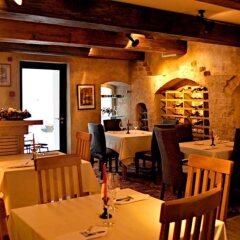 Отель St. Peter's Boutique Hotel Латвия, Рига - 10 отзывов об отеле, цены и фото номеров - забронировать отель St. Peter's Boutique Hotel онлайн гостиничный бар