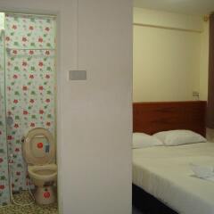 Отель Hill Inn сейф в номере