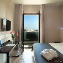 Отель Villa Rosa Riviera Италия, Римини - 5 отзывов об отеле, цены и фото номеров - забронировать отель Villa Rosa Riviera онлайн комната для гостей фото 4