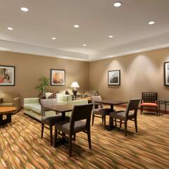 Отель Hampton Inn New York - LaGuardia Airport США, Нью-Йорк - отзывы, цены и фото номеров - забронировать отель Hampton Inn New York - LaGuardia Airport онлайн питание