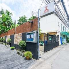 Отель Lohas Residences Sukhumvit Бангкок фото 3