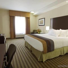 Отель Best Western Plus Sherwood Park Inn & Suites Канада, Эдмонтон - отзывы, цены и фото номеров - забронировать отель Best Western Plus Sherwood Park Inn & Suites онлайн комната для гостей фото 2