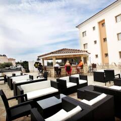 Отель Oracle Exclusive Resort питание