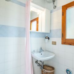 Отель San Ambrogio Students House ванная