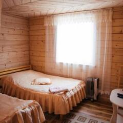 Гостиница Holiday House Aveliya в Ае отзывы, цены и фото номеров - забронировать гостиницу Holiday House Aveliya онлайн Ая комната для гостей фото 2