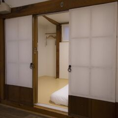 Отель STAY256 Hanok Guesthouse Южная Корея, Сеул - отзывы, цены и фото номеров - забронировать отель STAY256 Hanok Guesthouse онлайн ванная фото 2