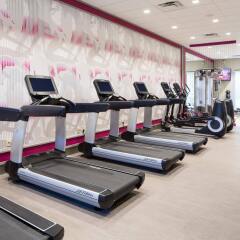 Crowne Plaza Memphis Downtown Hotel фитнесс-зал
