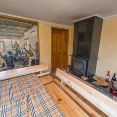 Отель Marinovata Kashta Guest House Болгария, Шумен - отзывы, цены и фото номеров - забронировать отель Marinovata Kashta Guest House онлайн балкон