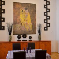 Отель Karma Boutique Apartments Венгрия, Будапешт - отзывы, цены и фото номеров - забронировать отель Karma Boutique Apartments онлайн интерьер отеля