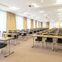 Отель NH Collection Dresden Altmarkt Германия, Дрезден - 5 отзывов об отеле, цены и фото номеров - забронировать отель NH Collection Dresden Altmarkt онлайн фото 2