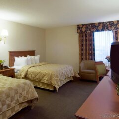 Отель Comfort Inn & Suites Barrie Канада, Барри - отзывы, цены и фото номеров - забронировать отель Comfort Inn & Suites Barrie онлайн комната для гостей фото 5