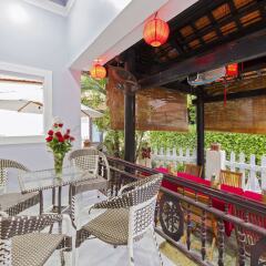 Отель Bougain Villeas Homestay