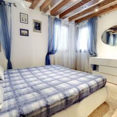 Отель Ca' Patrizia Apartment in Venice Италия, Венеция - отзывы, цены и фото номеров - забронировать отель Ca' Patrizia Apartment in Venice онлайн сейф в номере