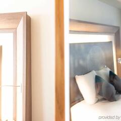 Отель Novotel Mechelen Centrum Бельгия, Мехелен - отзывы, цены и фото номеров - забронировать отель Novotel Mechelen Centrum онлайн комната для гостей фото 5
