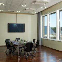 Отель Holiday Inn Bern Westside