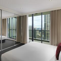Отель Meriton Suites Pitt Street Австралия, Сидней - отзывы, цены и фото номеров - забронировать отель Meriton Suites Pitt Street онлайн комната для гостей фото 5