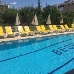 Besik Hotel бассейн фото 2