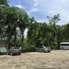 Krabi Golden Hill Hotel парковка