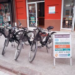 Отель Valencia City Host парковка