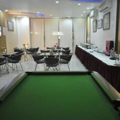 OYO 527 Hotel Le Cadre питание