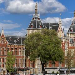 Ibis Styles Amsterdam CS Hotel городской автобус