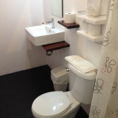 Отель Barefeet Naturist Resort ванная фото 2