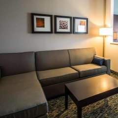 Comfort Suites Fort Lauderdale Airport South & Cruise Port in Dania Beach, United States of America from 154$, photos, reviews - zenhotels.com guestroom photo 5