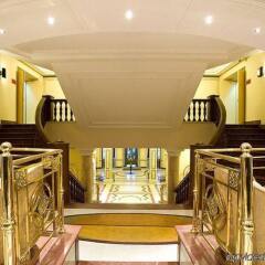 Гостиница Crowne Plaza Minsk интерьер отеля фото 3