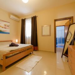 Апартаменты Luxury Holiday Apartment IN Qawra Каура комната для гостей