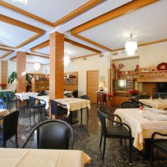 Hotel Centro Benessere Gardel Кьюзафорте питание
