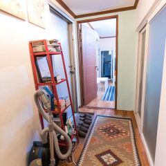 Отель Jinho's Black Whale Guesthouse & Bar Южная Корея, Сеул - отзывы, цены и фото номеров - забронировать отель Jinho's Black Whale Guesthouse & Bar онлайн спортивное сооружение