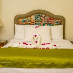 Holiday Haven Resort & Banquet Hall in Runaway Bay, Jamaica from 172$, photos, reviews - zenhotels.com