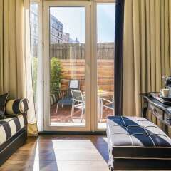 Отель H10 Catalunya Plaza Boutique Hotel Испания, Барселона - 10 отзывов об отеле, цены и фото номеров - забронировать отель H10 Catalunya Plaza Boutique Hotel онлайн комната для гостей
