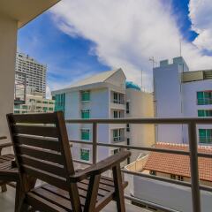 Отель Baboona Beachfront Living балкон