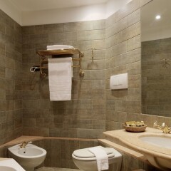 Отель Camperio House Suites & Apartments Италия, Милан - отзывы, цены и фото номеров - забронировать отель Camperio House Suites & Apartments онлайн ванная фото 3
