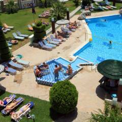 Stamos Hotel бассейн фото 2