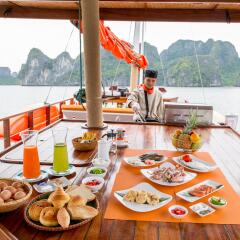 Отель LAzalee Cruise питание