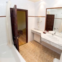 Отель Hostal Gran Duque Испания, Боойо - отзывы, цены и фото номеров - забронировать отель Hostal Gran Duque онлайн фото 2
